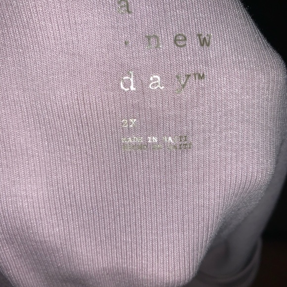 Ladies a new day tank top 2x - Picture 6 of 7